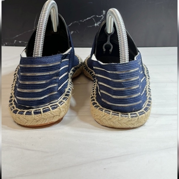 Navy & White Canvas Slip On Flat Shoes Size 8 - Picture 4 of 8